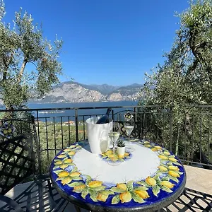 Bed & Breakfast Bb Kasa Katia