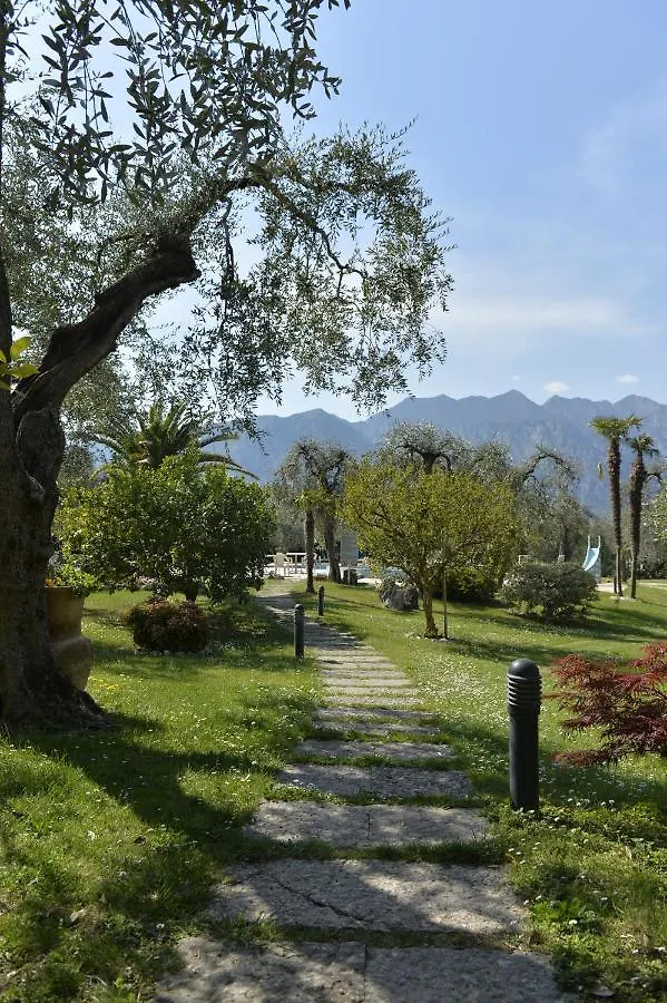 Hotel Villa Florida Malcesine 2*,